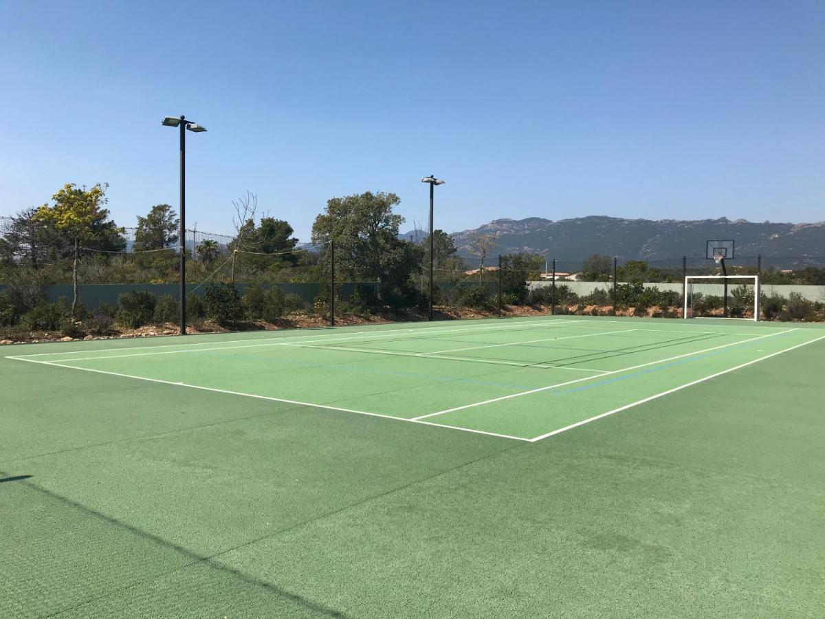L'Hacienda Piscine Chauffee A 28, Spa, Boulodrome Et Court De Tennis Prives, 2 Villas Independantes Porto-Vecchio  Exteriör bild