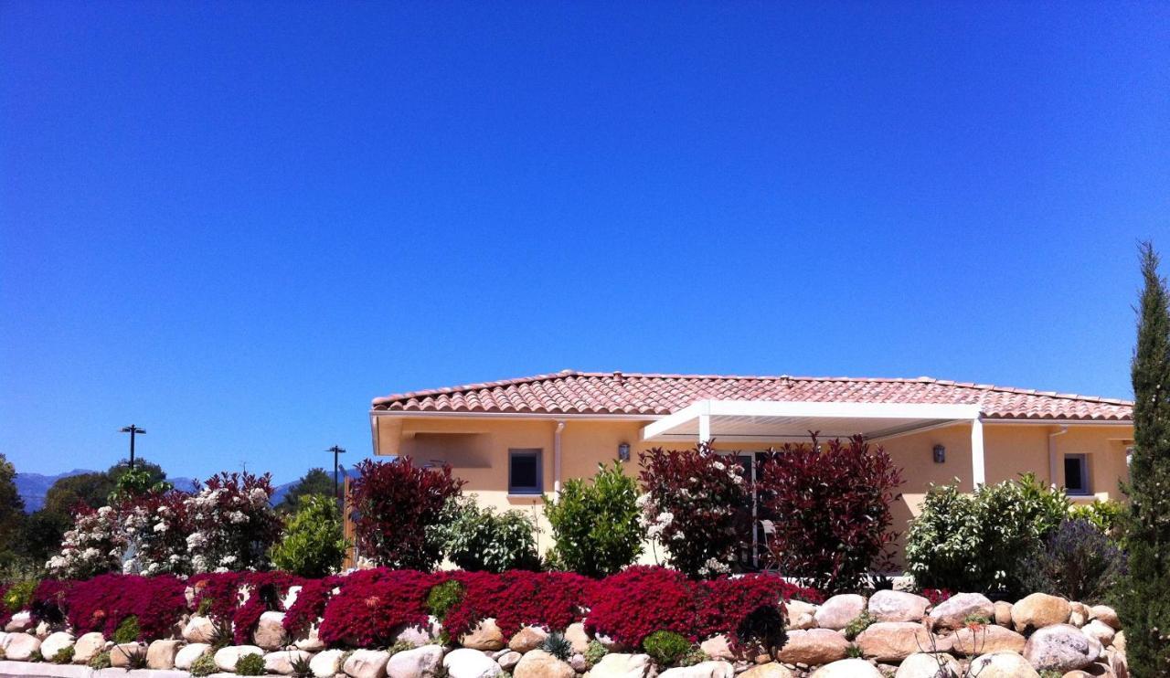 L'Hacienda Piscine Chauffee A 28, Spa, Boulodrome Et Court De Tennis Prives, 2 Villas Independantes Porto-Vecchio  Exteriör bild