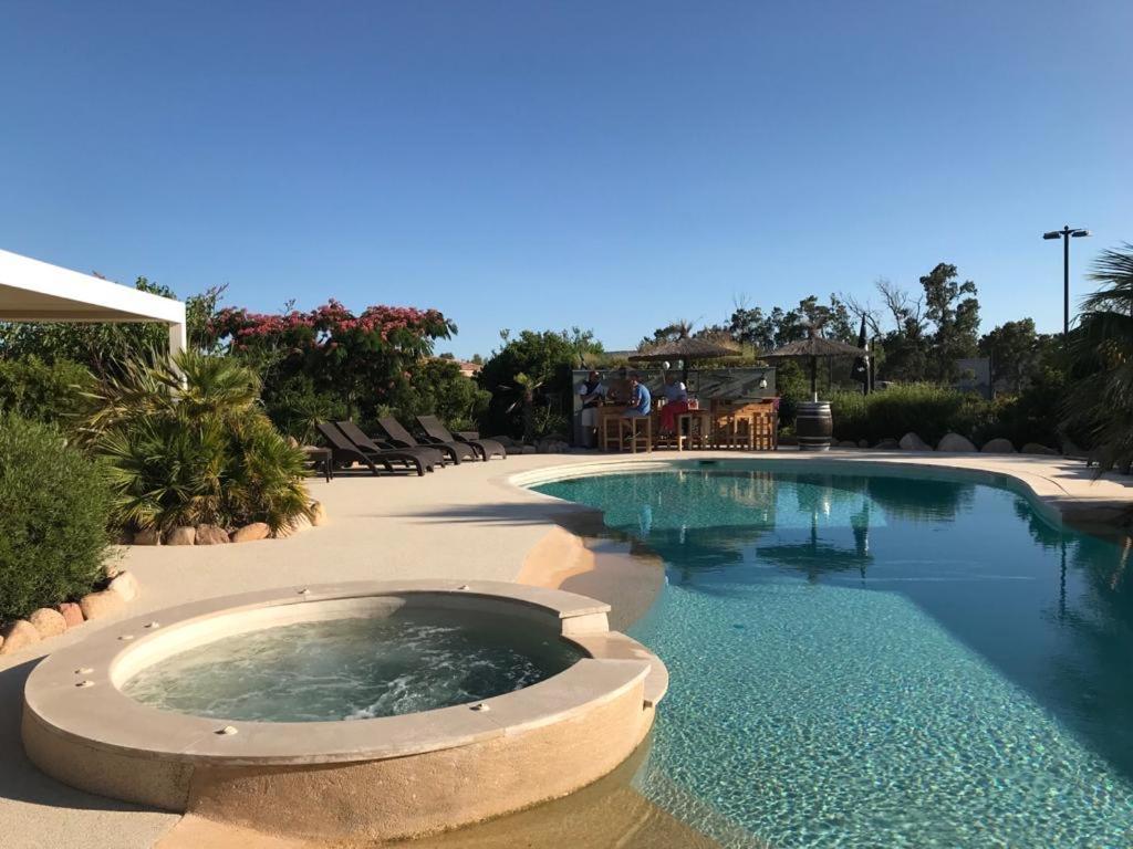 L'Hacienda Piscine Chauffee A 28, Spa, Boulodrome Et Court De Tennis Prives, 2 Villas Independantes Porto-Vecchio  Exteriör bild
