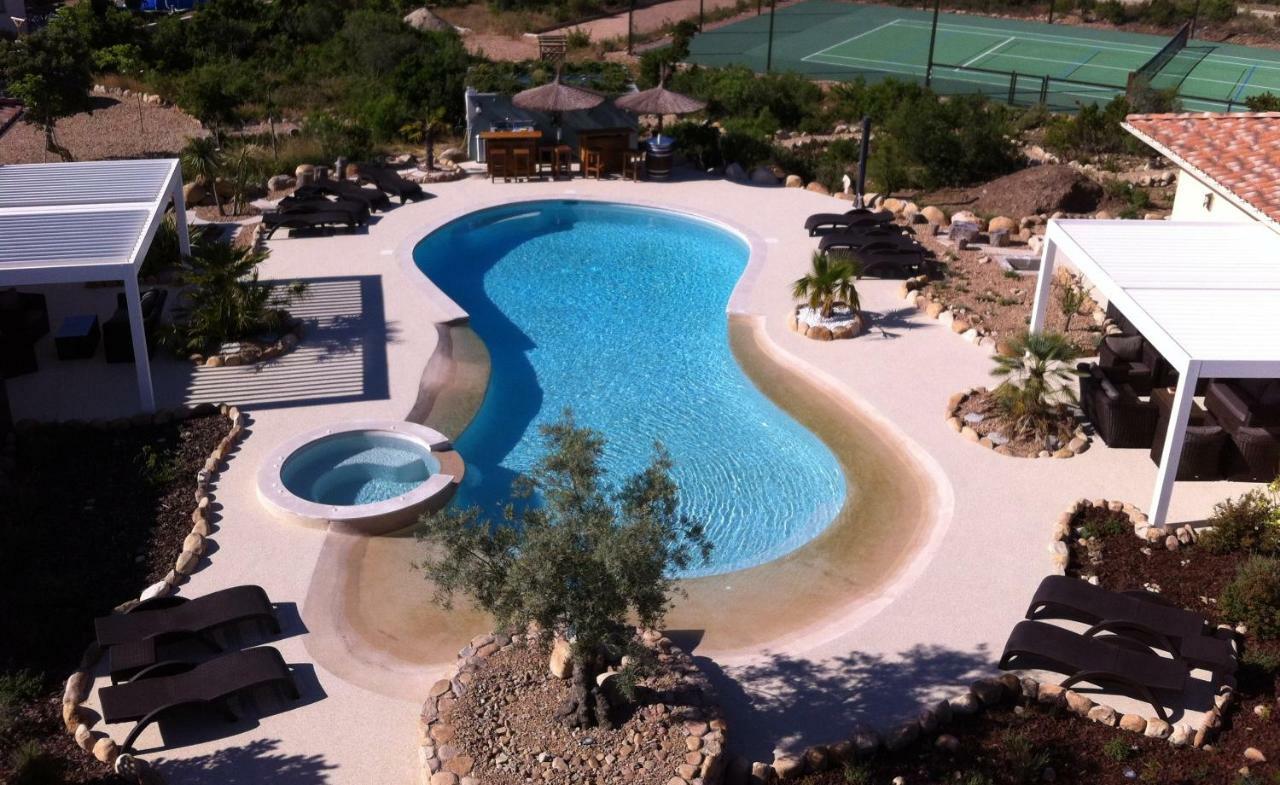 L'Hacienda Piscine Chauffee A 28, Spa, Boulodrome Et Court De Tennis Prives, 2 Villas Independantes Porto-Vecchio  Exteriör bild