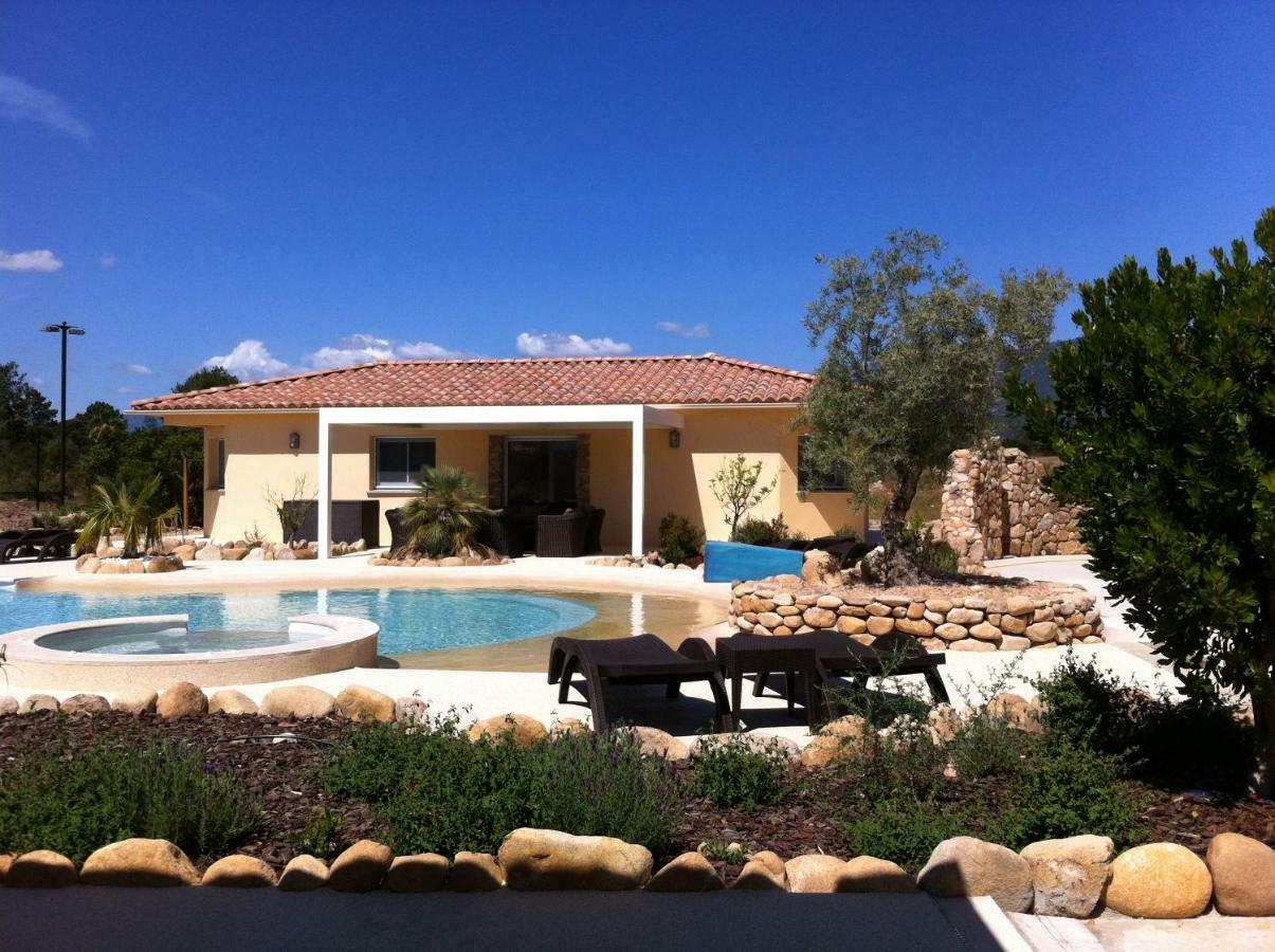 L'Hacienda Piscine Chauffee A 28, Spa, Boulodrome Et Court De Tennis Prives, 2 Villas Independantes Porto-Vecchio  Exteriör bild